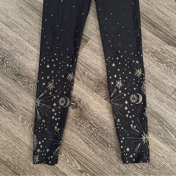 Carbon38 Astrology Leggings - Picture 2 of 6